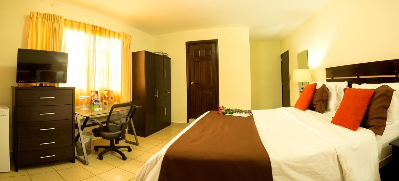 Hotel Marela Сан-Сальвадор Экстерьер фото